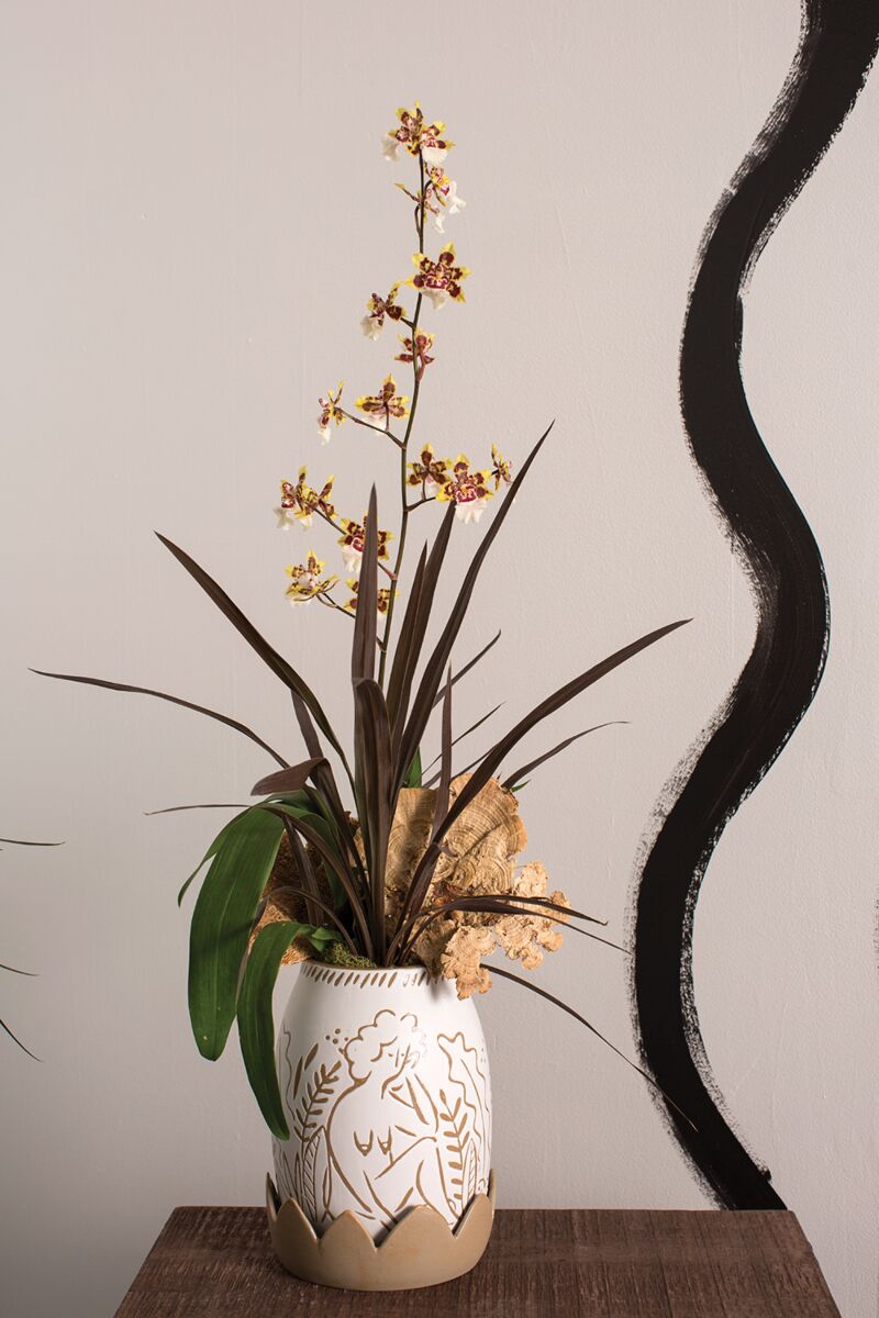 Raveena Vase- Large